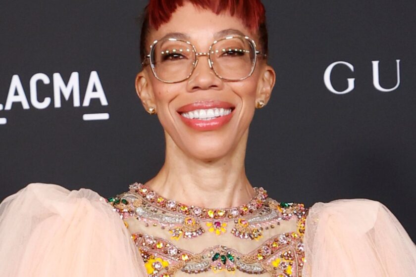 Amy Sherald, Trans Model Portresi Nedeniyle Smithsonian Sergisini İptal Etti: “Sansür Kültürüne Boyun Eğmem
