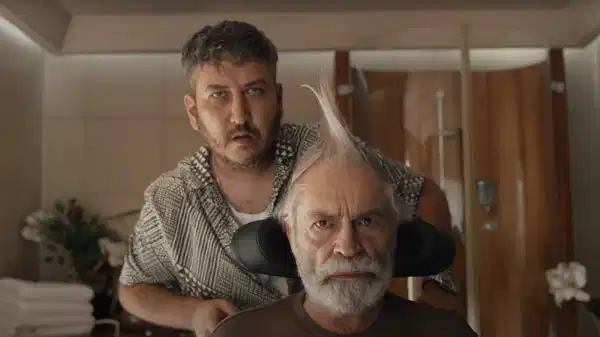 Feyyaz Yiğit ve Haluk Bilginer’in Yeni Filmi “Yan Yana”dan İlk Tanıtım Yayınlandı